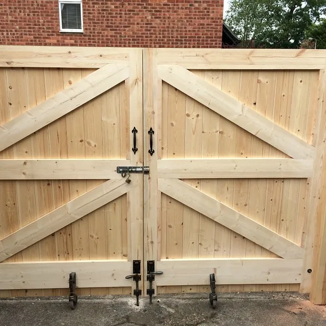 Door Hanging