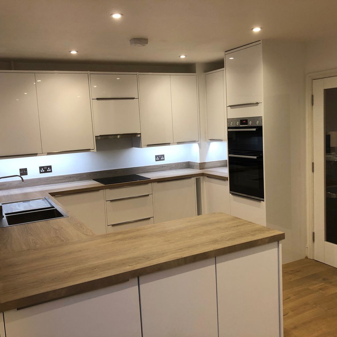 kitchen white 