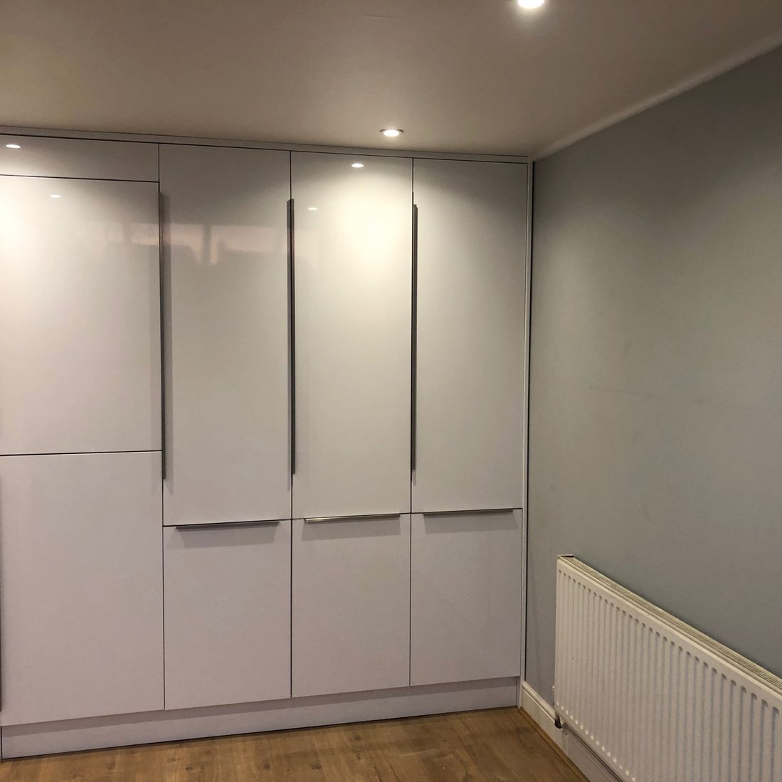 Gloss white larder