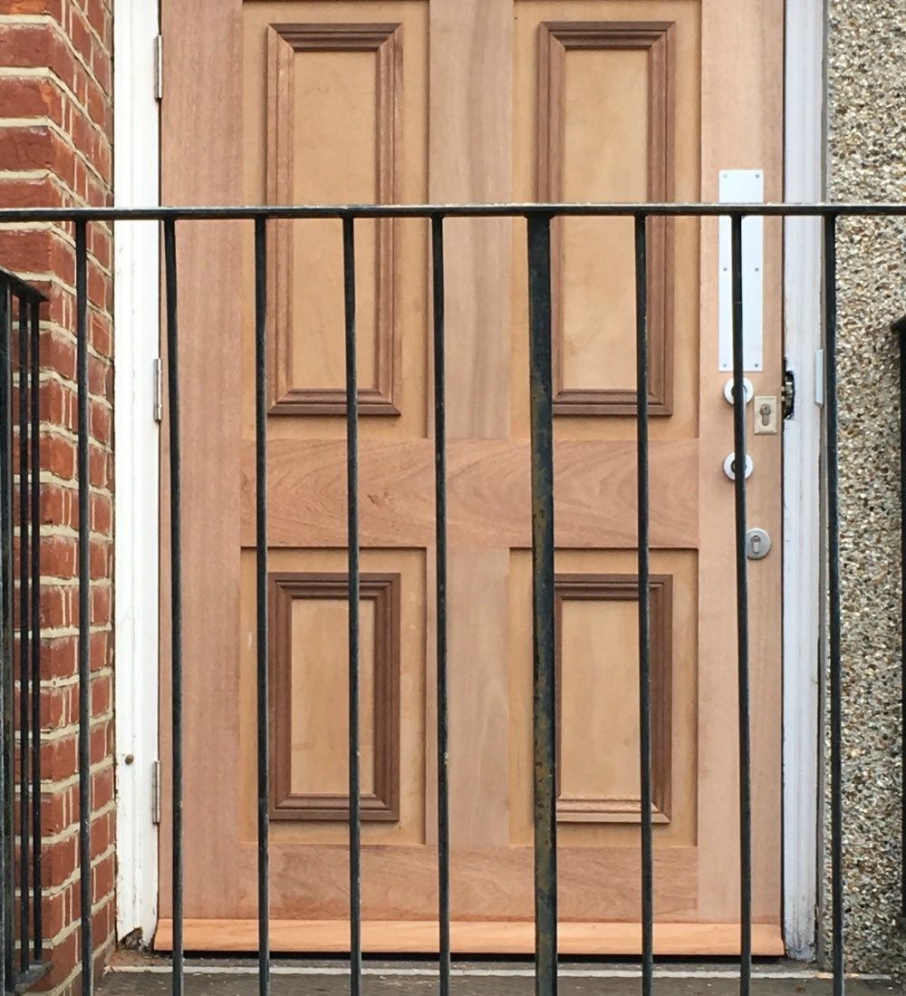 Door Hanging